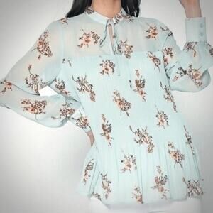 Pleione Women's Light Blue Floral Print Semi Sheer Blouse Top Size Large